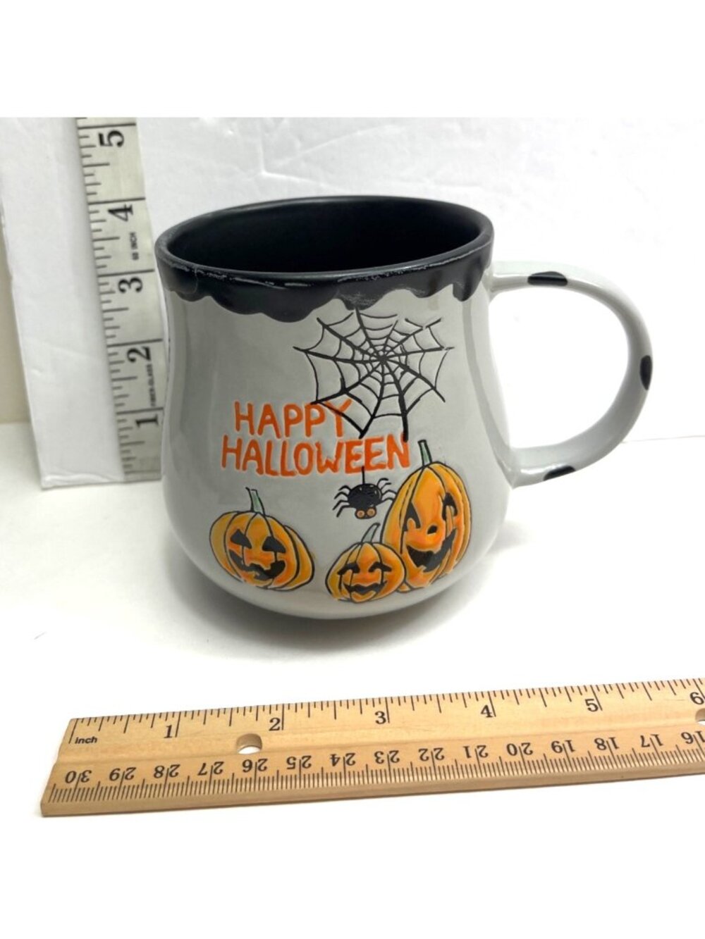 Happy Halloween Ceramic Mug With Pumpkin & Spider Design 16 Oz By Spectrum C107